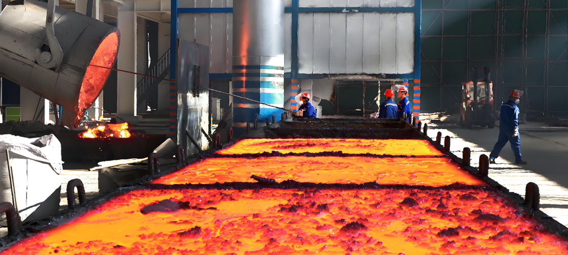 Operation of Industrial Silicon Smelting (2)