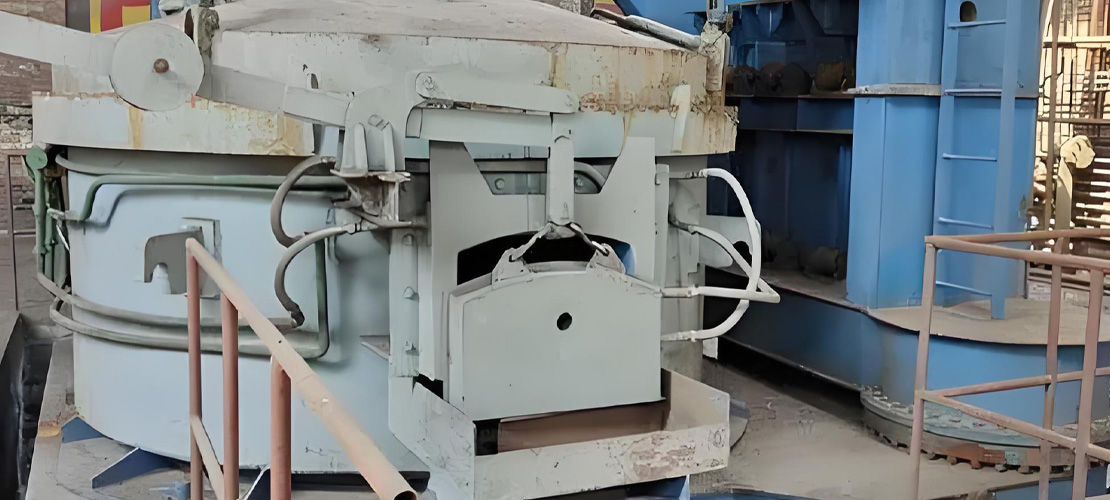 Operating Procedures for 100-ton DC Electric Arc Furnace Smelting Technology (5)